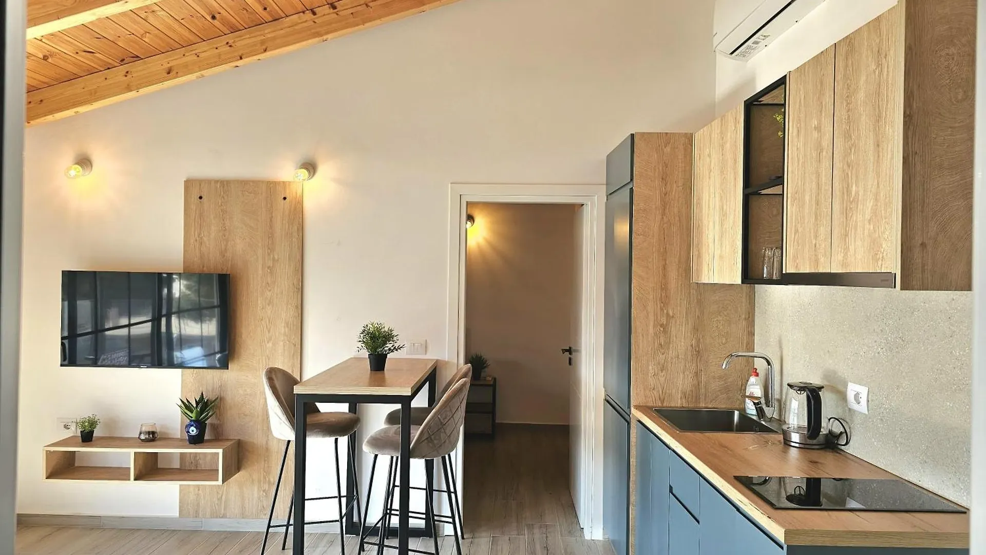 Villa Arta Apartments Sarandë 0*,
