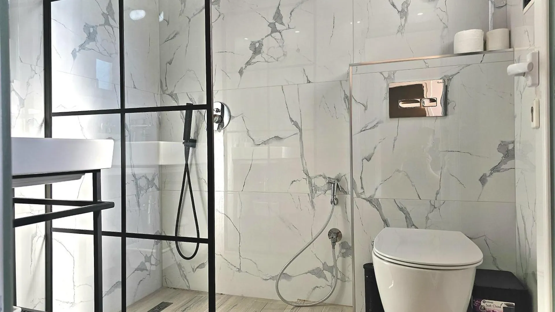 Villa Arta Apartments Sarandë