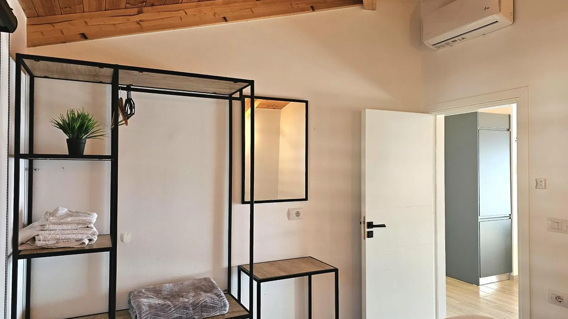 Villa Arta Apartments Sarandë