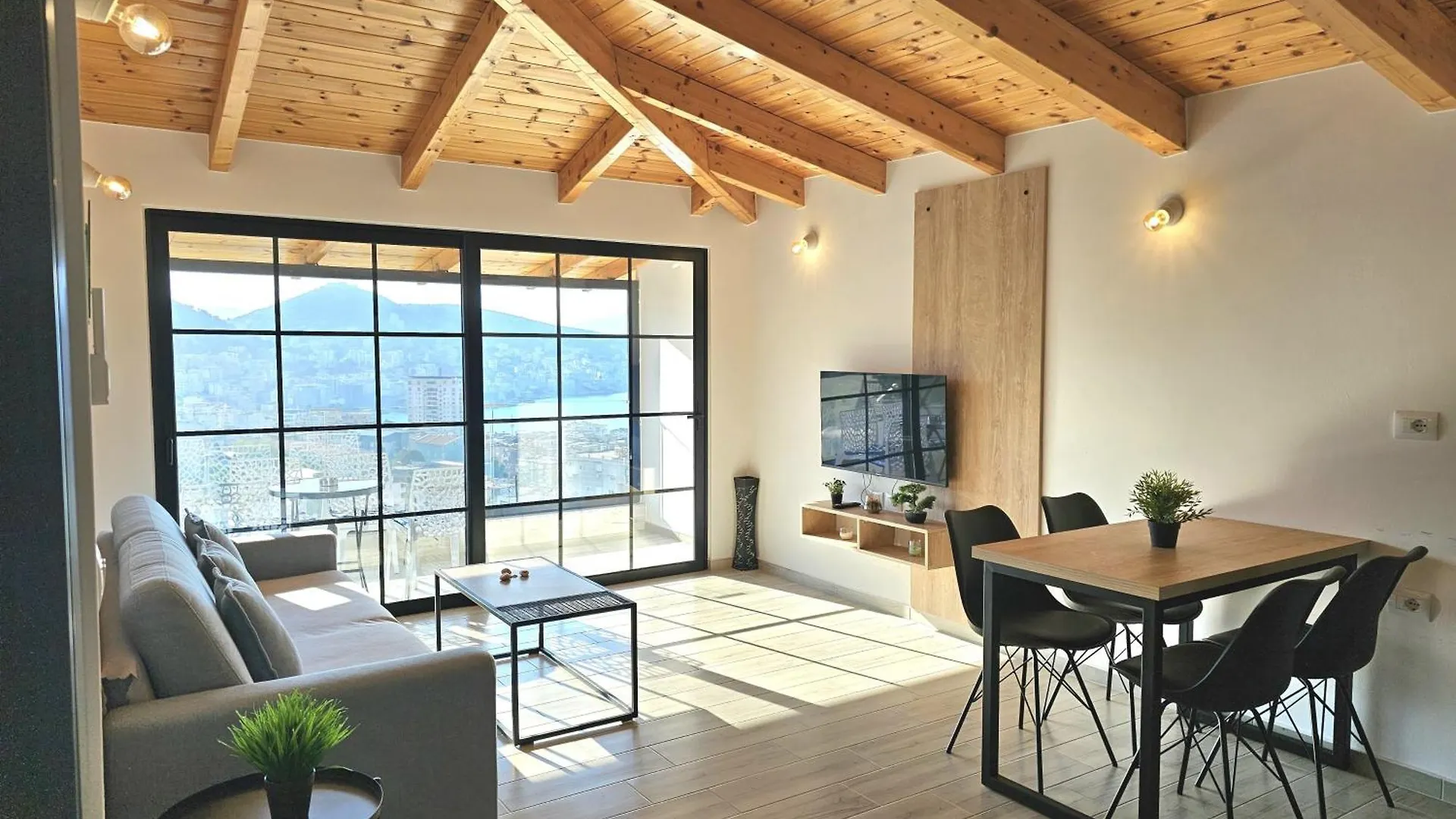 Villa Arta Apartments Sarandë